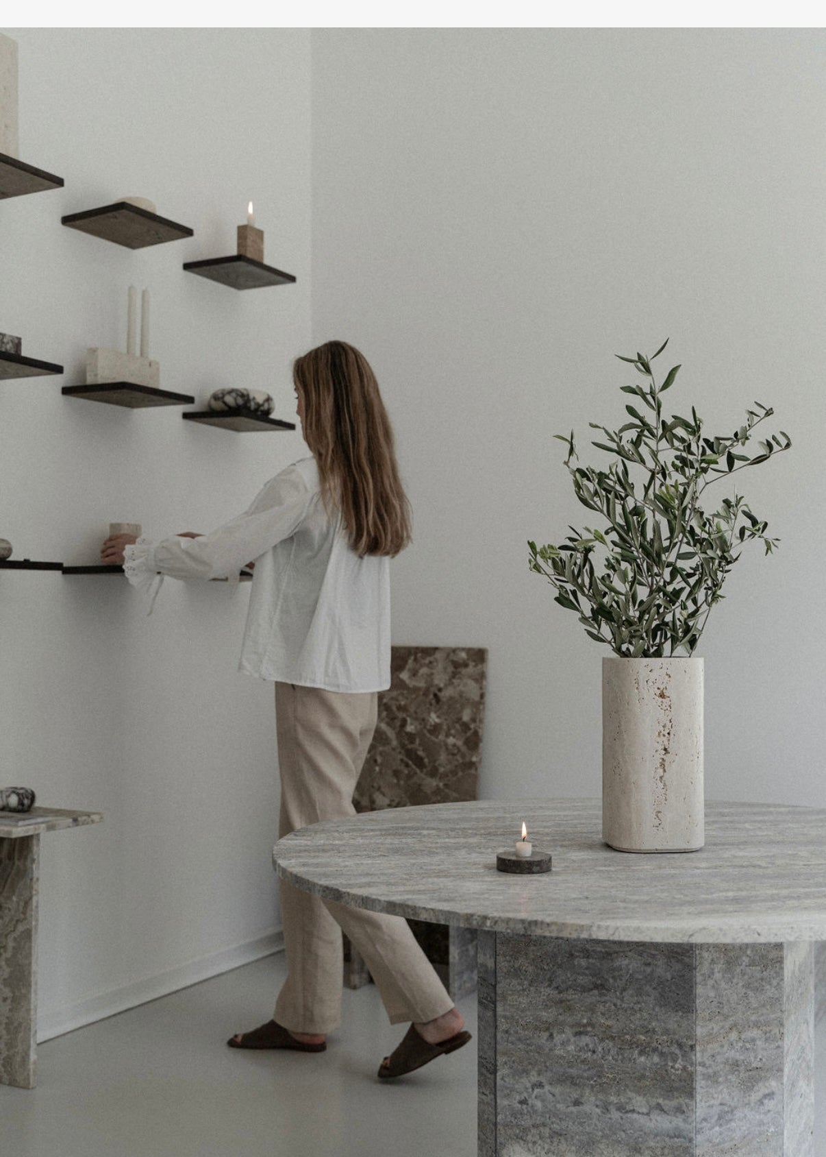 LAGO | Travertine Silver Dinning table,
