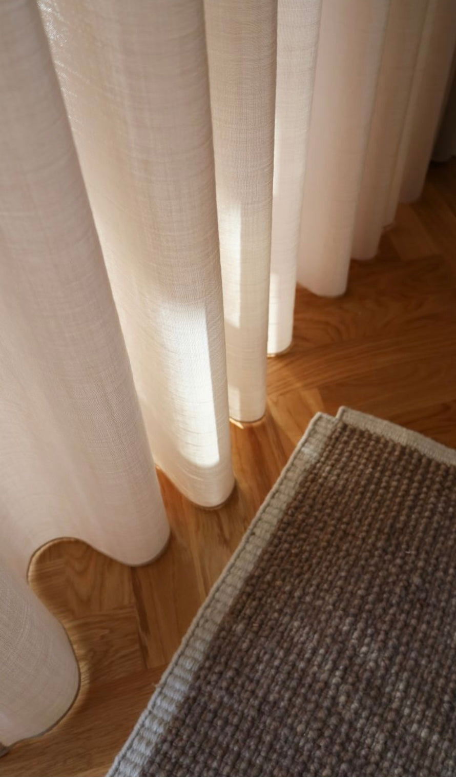 Book time til veiledning av skreddersydde gardiner