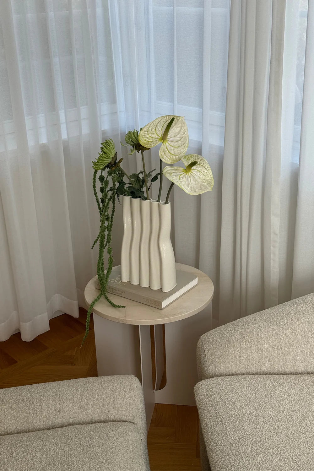 PLISSÉ VASE